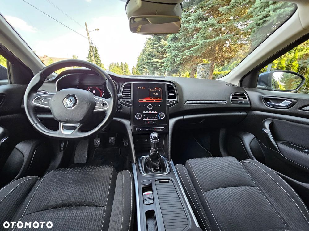 Renault Megane TCe 140 GPF LIMITED - 20