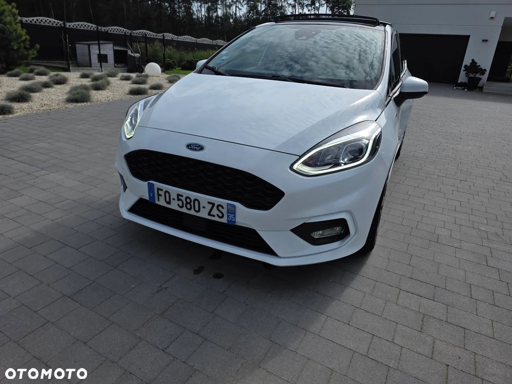 Ford Fiesta 1.0 EcoBoost S&S ST-LINE - 12