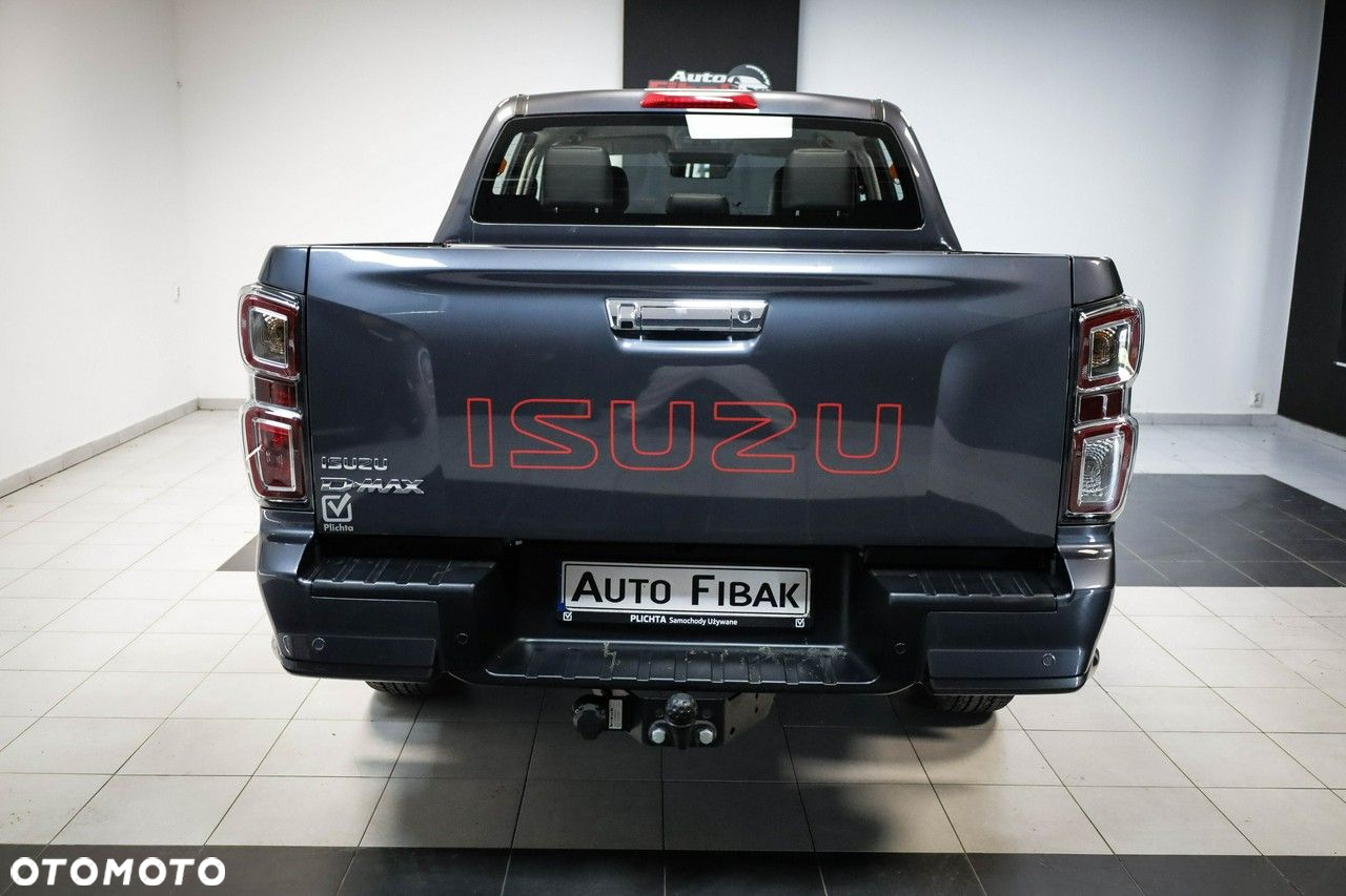 Isuzu D-Max - 10