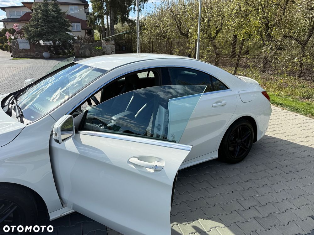 Mercedes-Benz CLA - 21