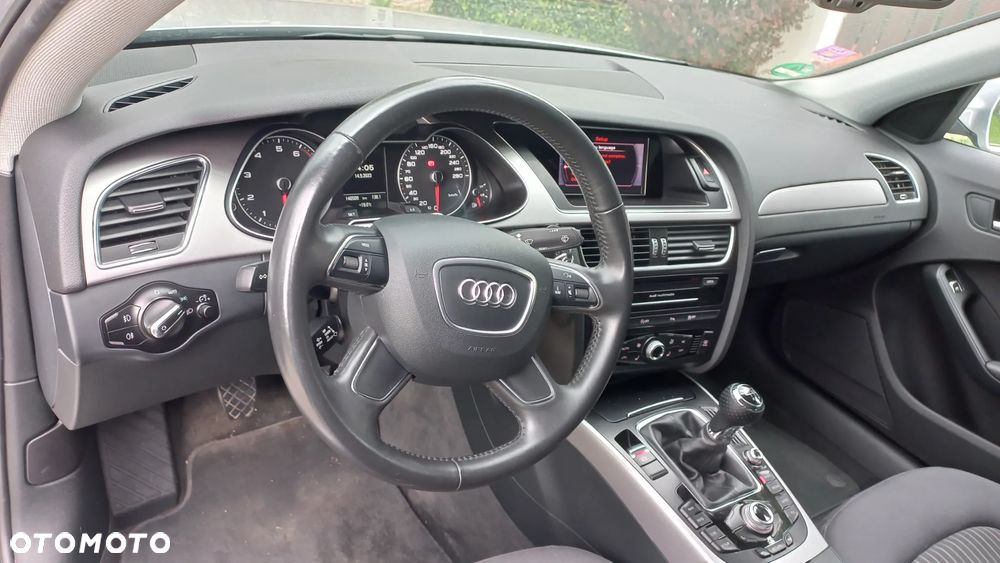 Audi A4 Limousine 1.8 TFSI Ambiente - 7