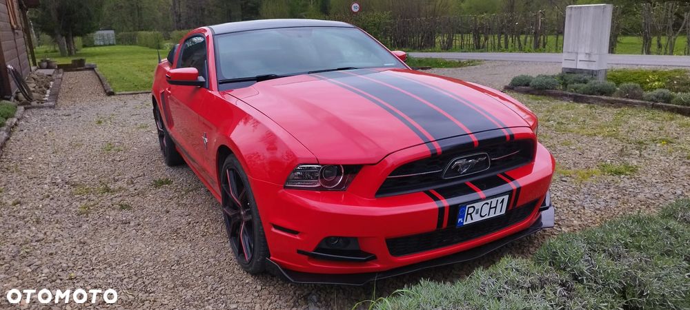 Ford Mustang 3.7 V6 Premium - 2
