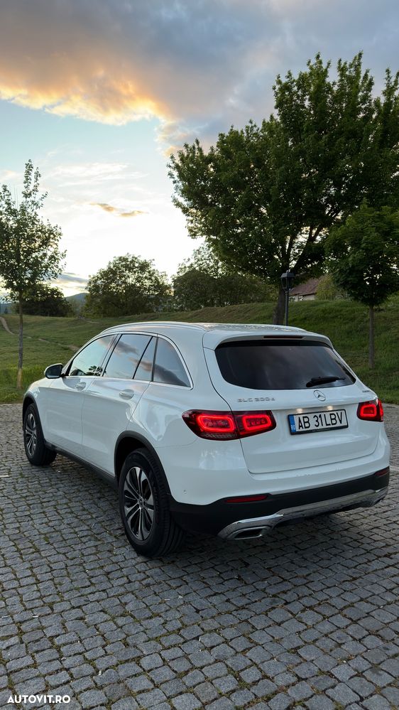 Mercedes-Benz GLC 200 d 4MATIC - 4