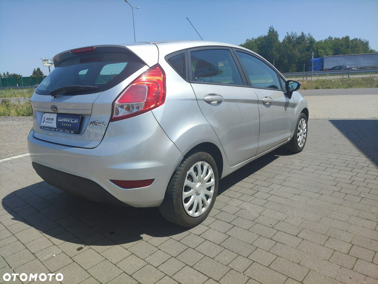 Ford Fiesta - 12