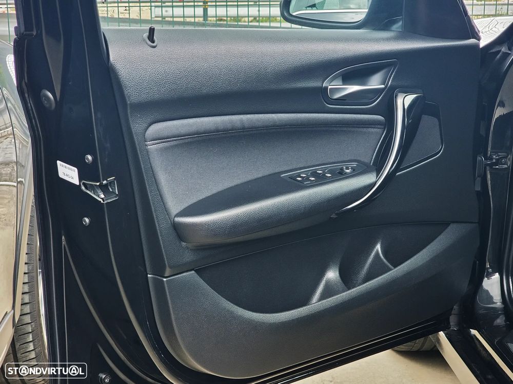 BMW 116 d Line Sport Auto - 11