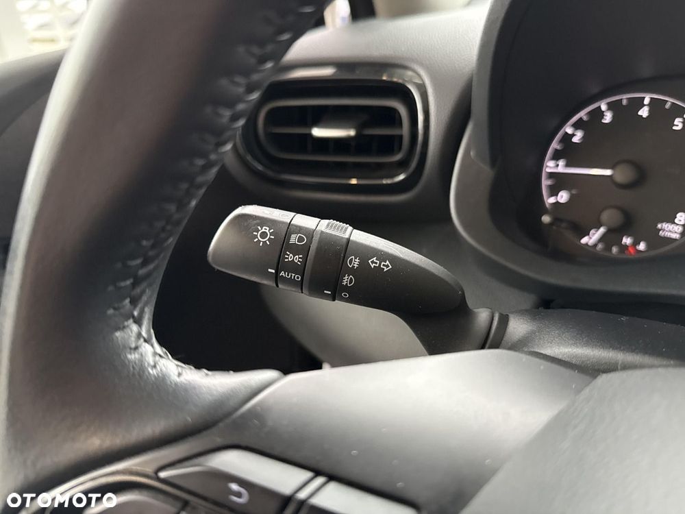 Toyota Yaris 1.0 Comfort - 19