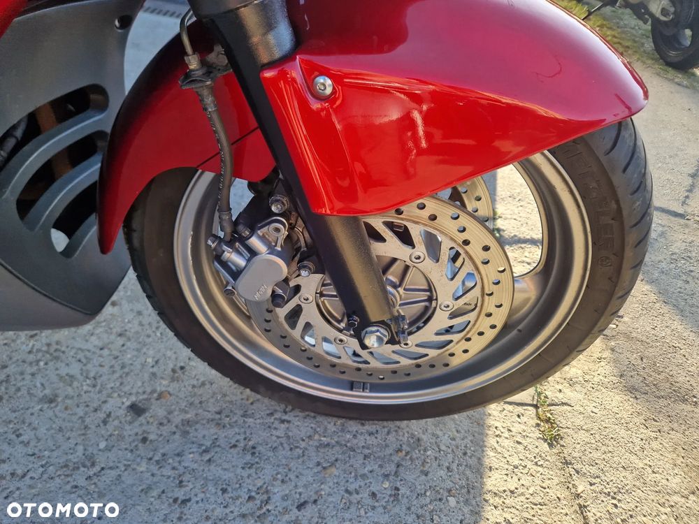 Honda ST - 10