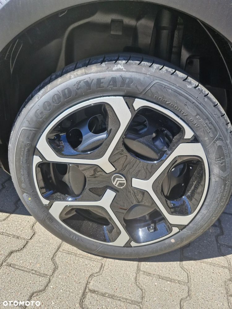 Citroën C3 1.2 mHEV Plus - 10