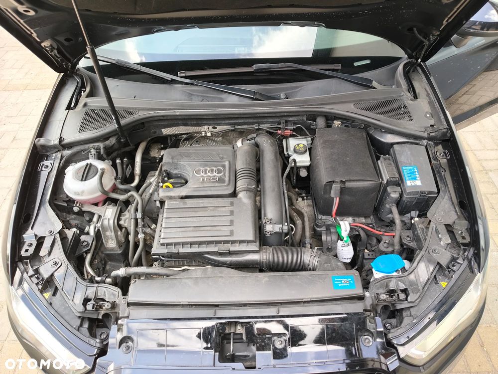 Audi A3 Sportback 1.4 TFSI S tronic Ambiente - 24