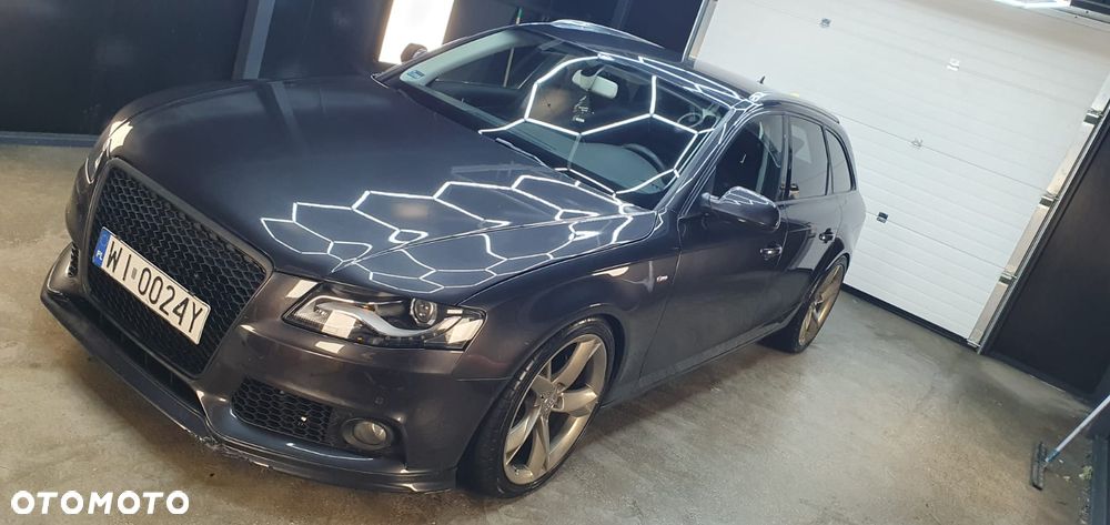 Audi A4 Avant 2.0 TDI DPF multitronic S line Sportpaket - 2