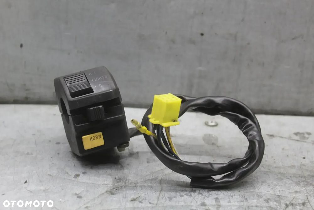 Suzuki GN 125 Przełącznik świateł przełączniki lewe - 1