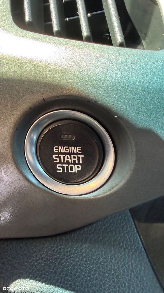 Kia Sportage 2,0 CRDI 2WD Vision - 20