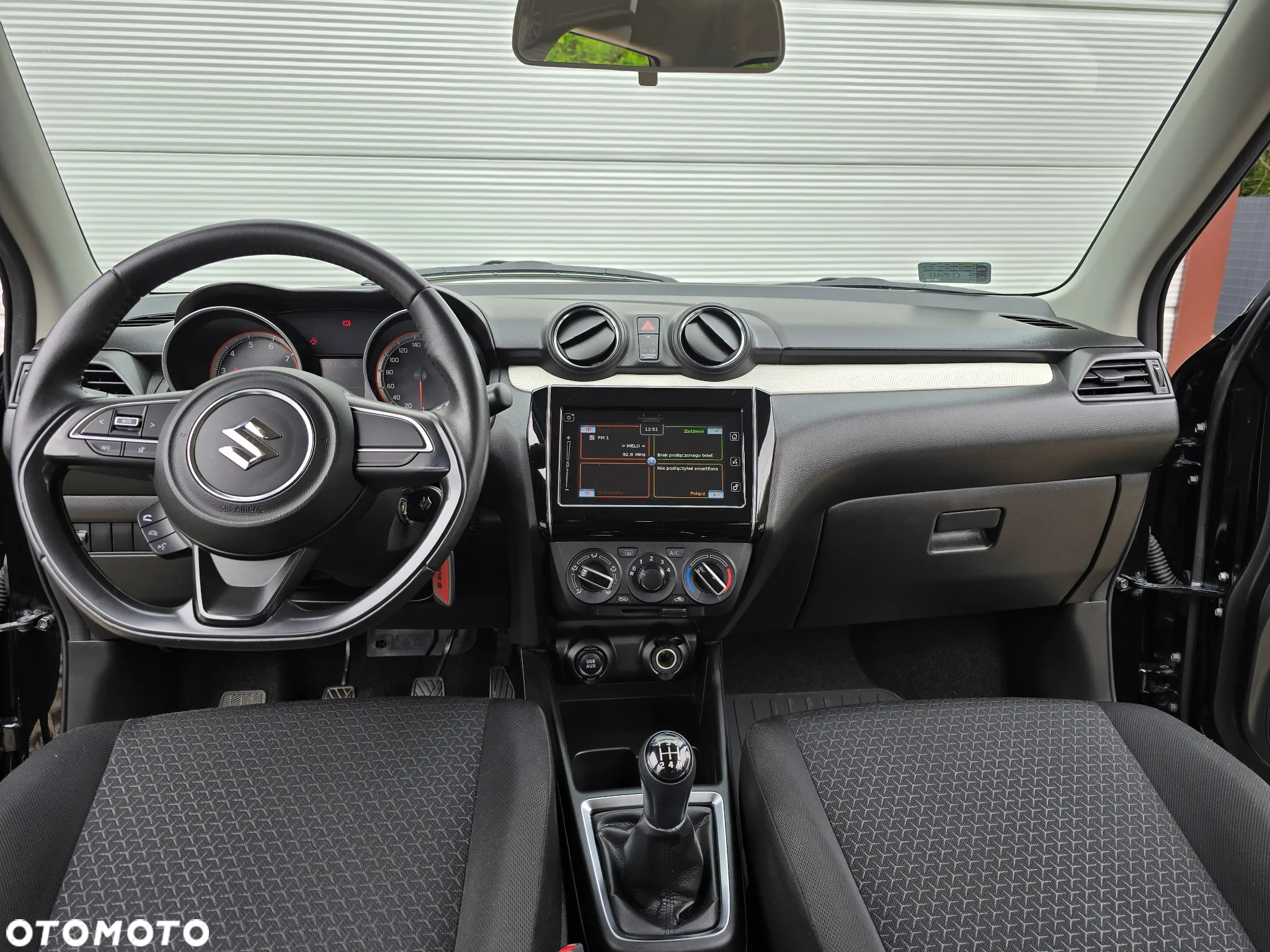Suzuki Swift 1.2 Premium Plus - 25