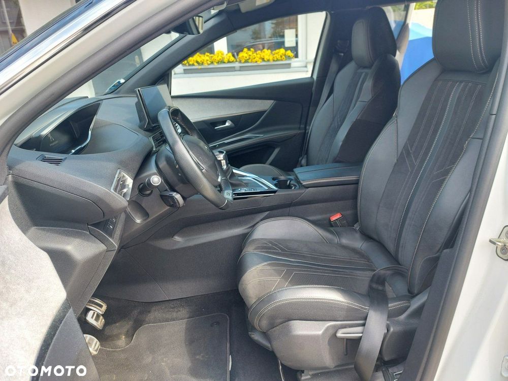 Peugeot 3008 - 17