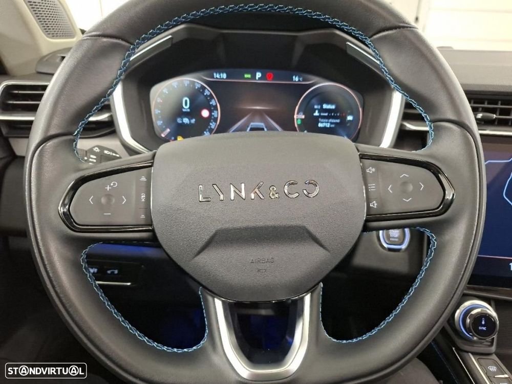 Lynk & Co 01 - 7