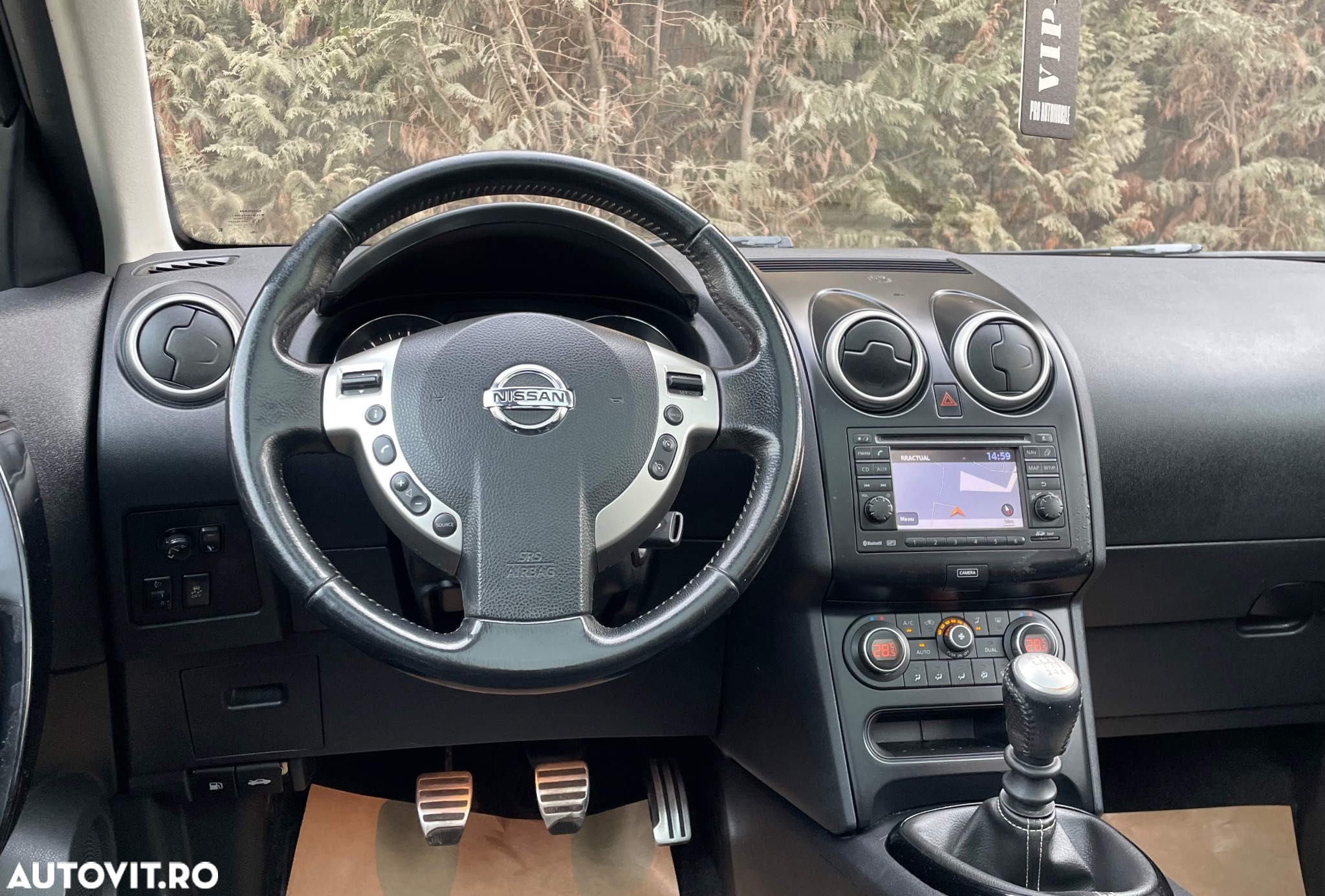Nissan Qashqai 1.5 DCI Start/Stop Tekna - 8