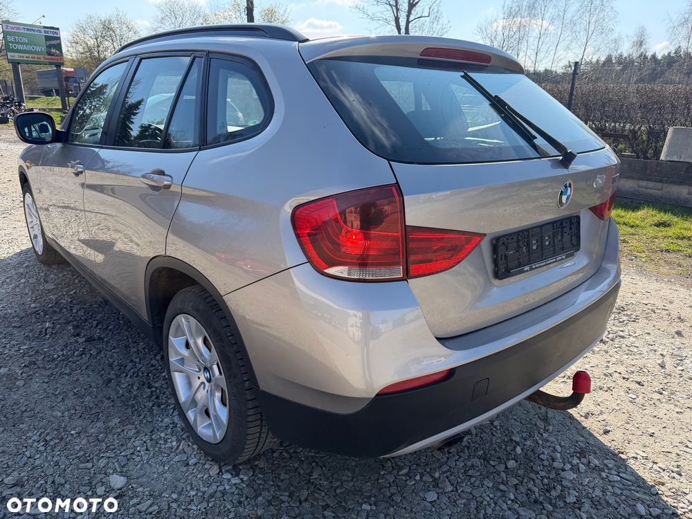 BMW X1 sDrive18d Sport Line - 10