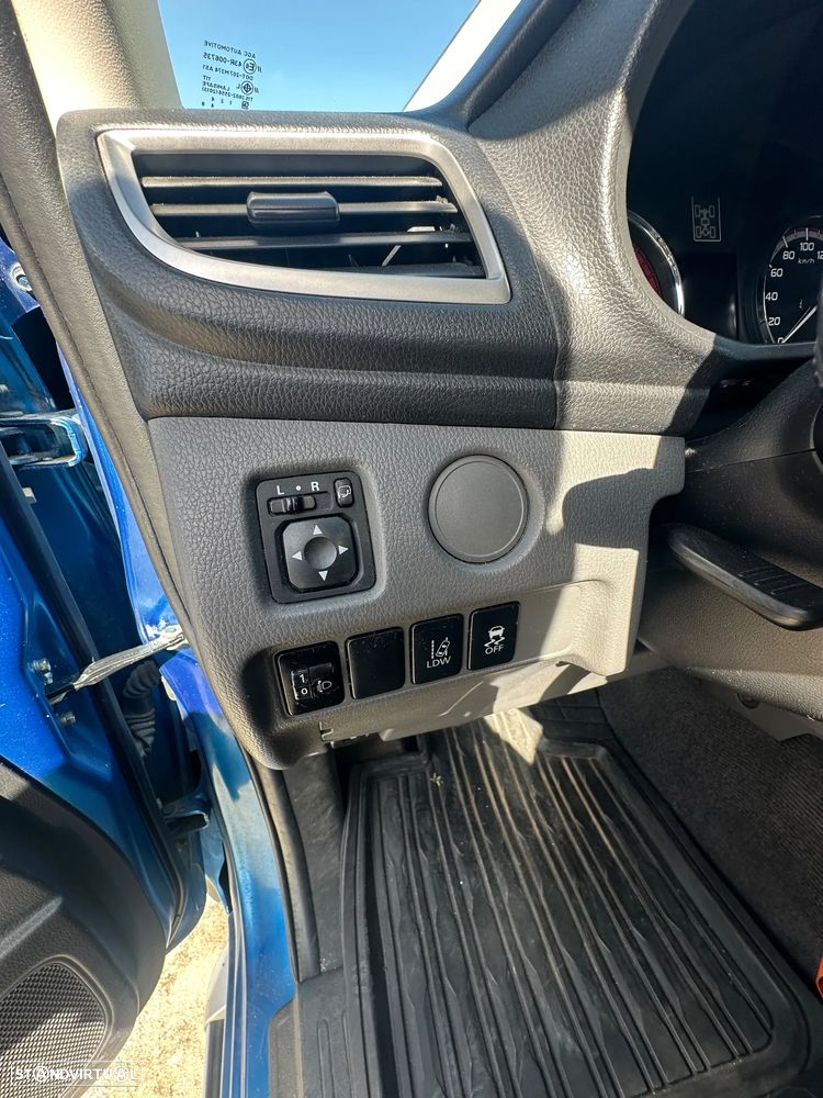 Mitsubishi L200 - 7