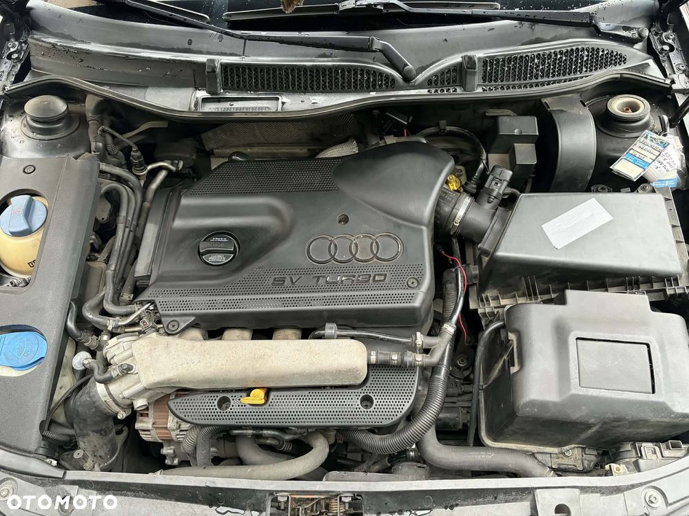 Audi A3 Sportback 1.8T Ambiente - 9