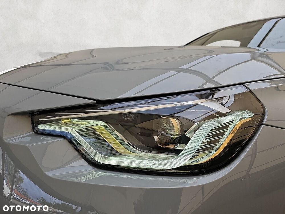 BMW Seria 2 - 32