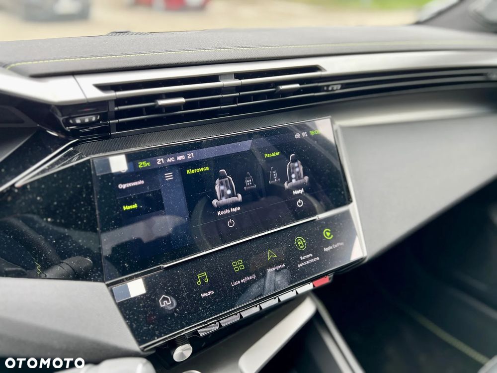 Peugeot 408 1.2 PureTech mHEV GT Exclusive S&S e-DSC6 - 26