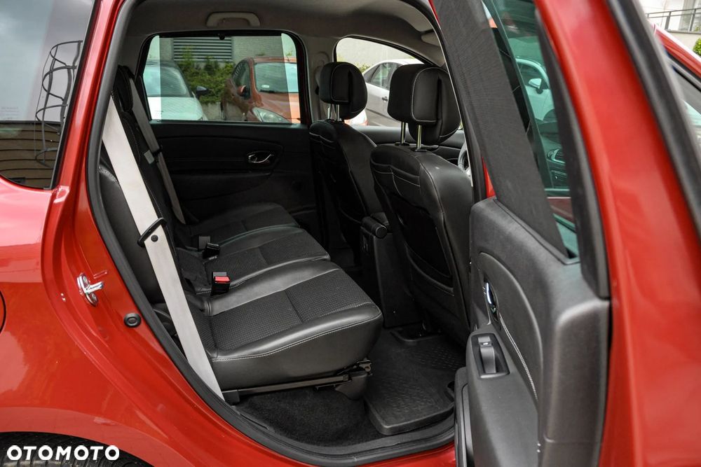 Renault Scenic - 12