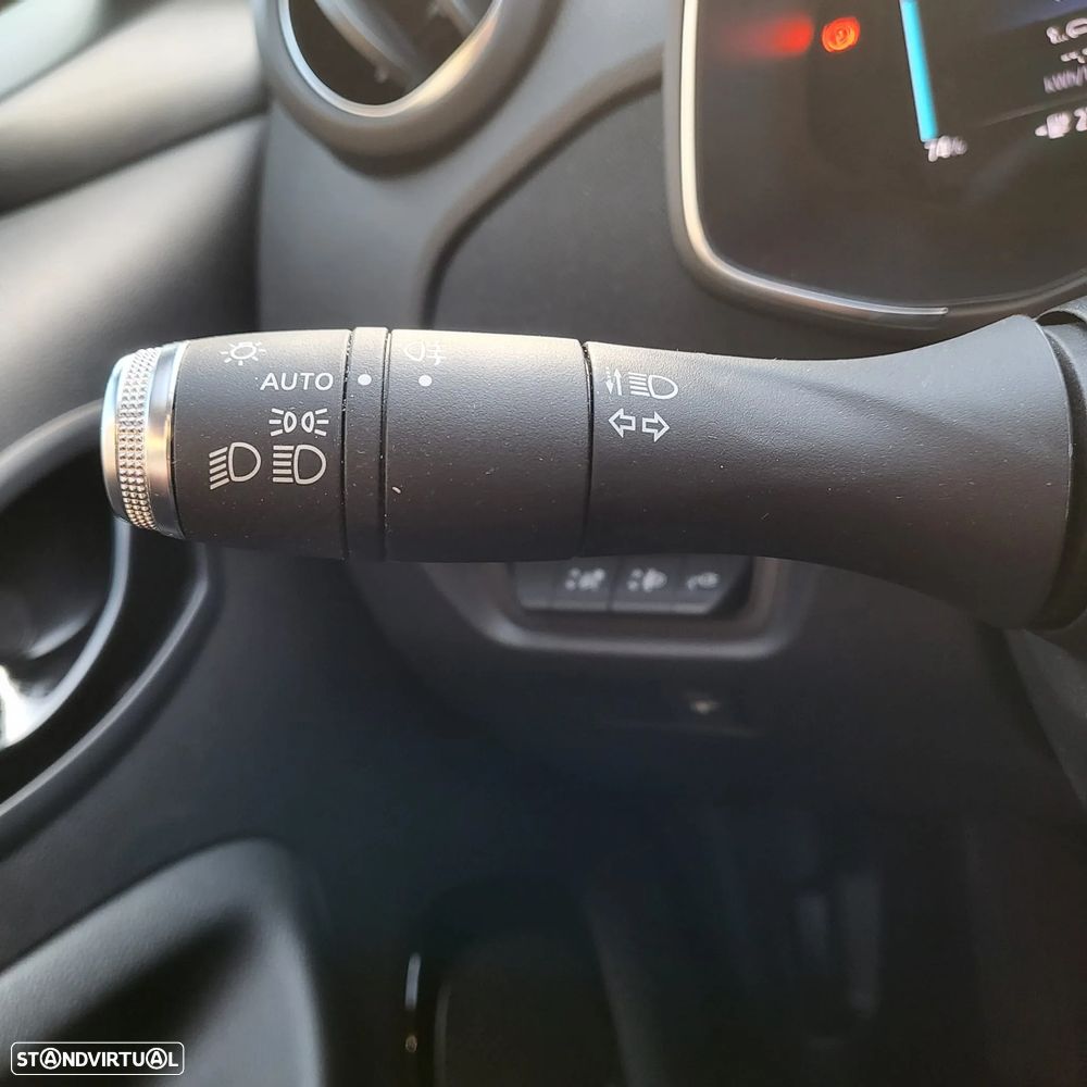 Renault Zoe (c/ Bateria) Z.E. 50 LIFE - 9