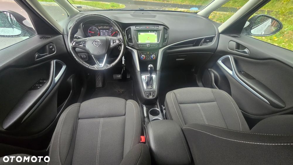 Opel Zafira - 21