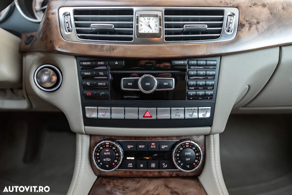 Mercedes-Benz CLS 350 CDI BlueEfficiency 4MATIC Aut - 29