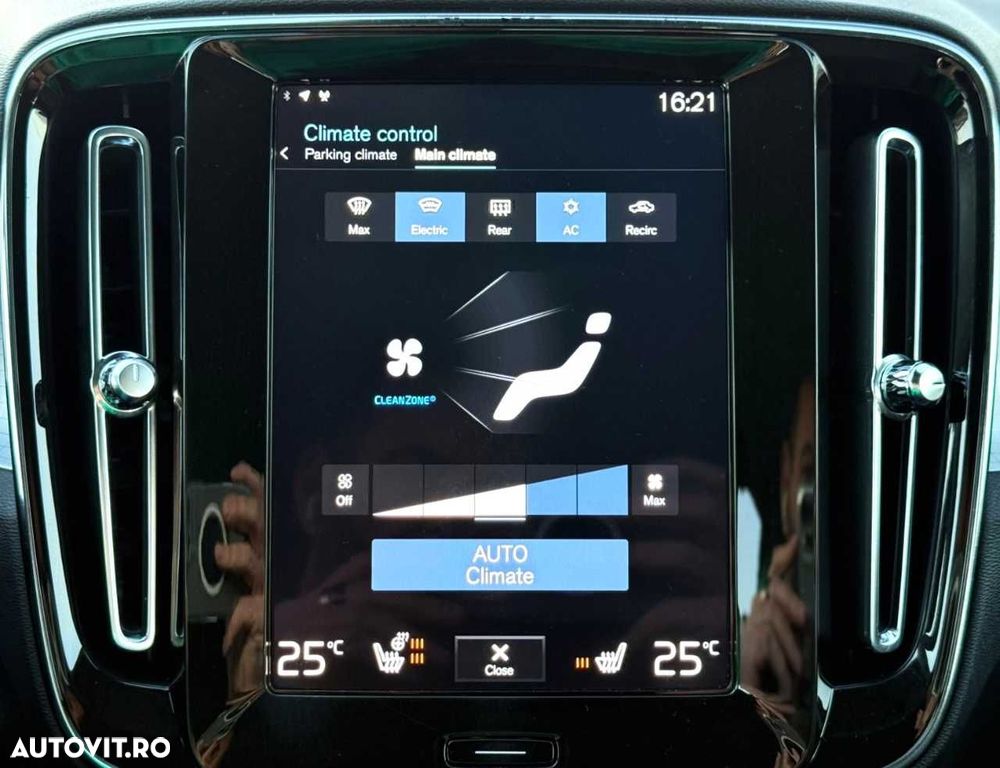 Volvo XC 40 Recharge T5 Twin Engine AT7 Inscription - 28