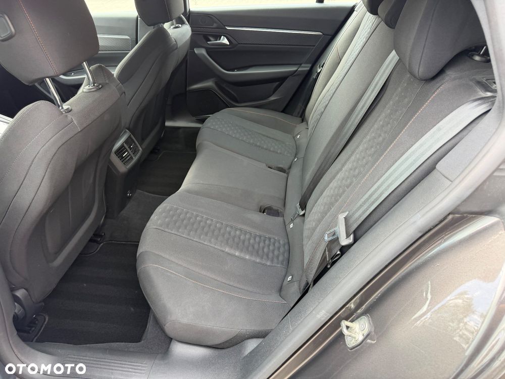 Peugeot 508 1.2 PureTech Active S&S EAT8 - 40