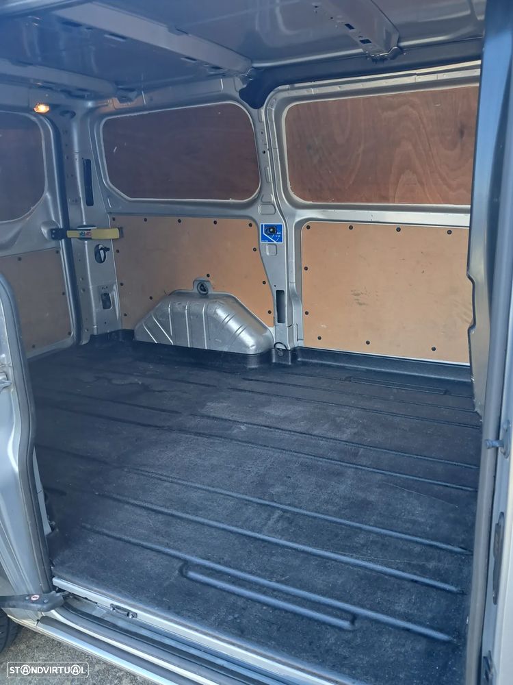 Ford Transit Custom 2.2 Tdci 155cv - 6