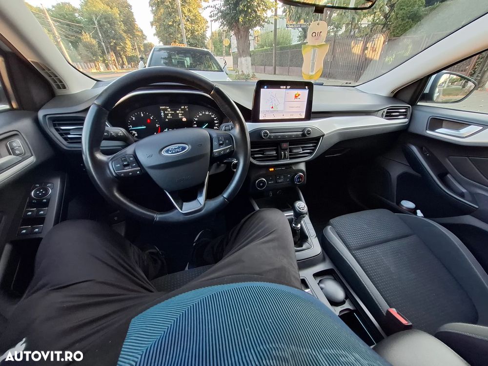 Ford Focus 1.5 EcoBlue Start-Stopp-System ACTIVE - 6