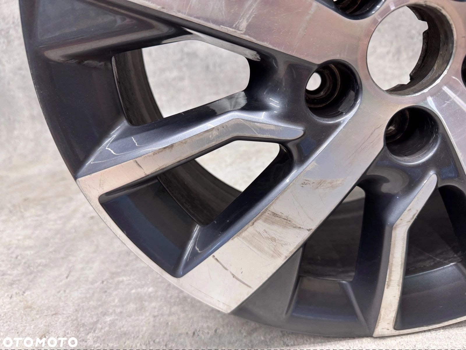 FELGA TOYOTA PROACE PEUGEOT EXPERT 17" 7" ET46 - 4