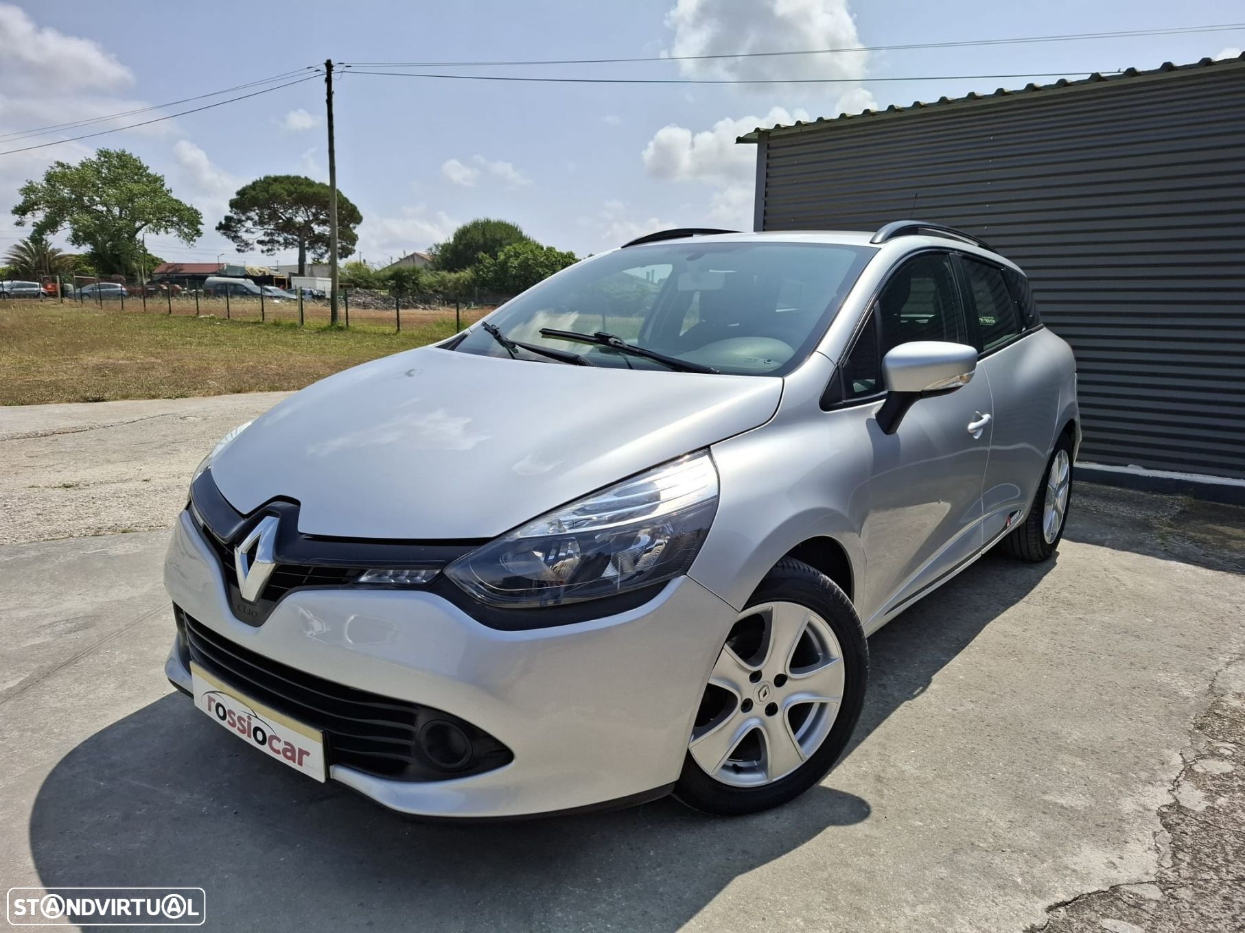 Renault Clio Sport Tourer dCi 75 Stop & Start Expression - 1
