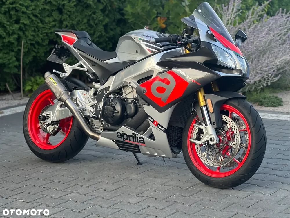 Aprilia RSV - 7