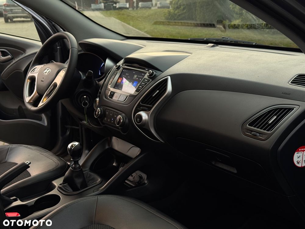 Hyundai ix35 1.6 2WD blue Style - 9