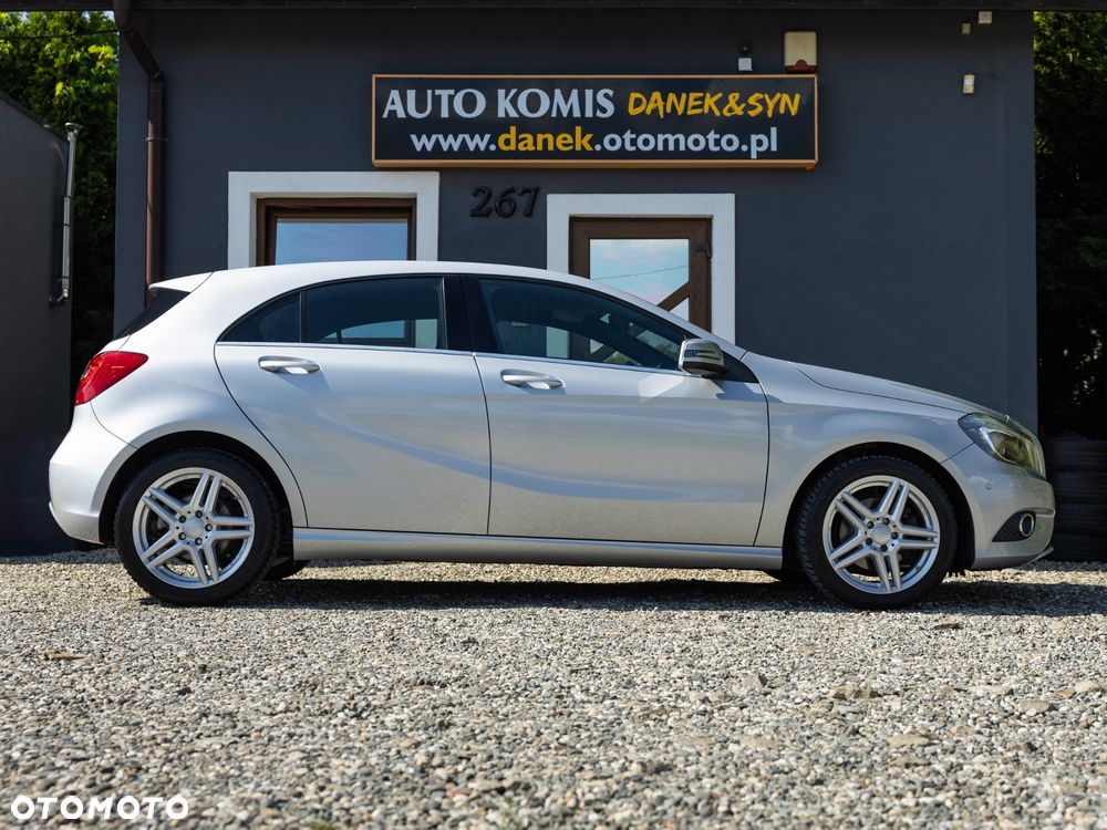 Mercedes-Benz Klasa A 180 (BlueEFFICIENCY) 7G-DCT - 7