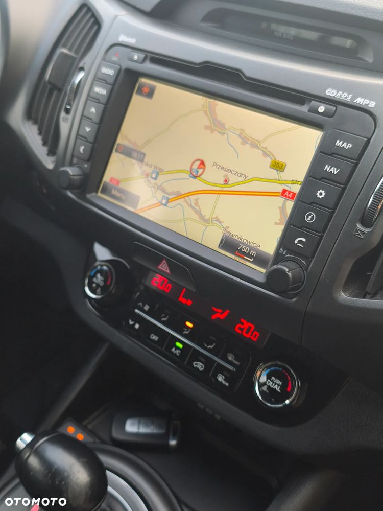 Kia Sportage 2.0 CRDI XL AWD - 23