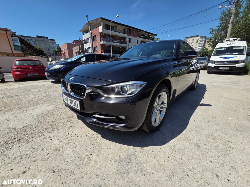 BMW Seria 3 320i - 3