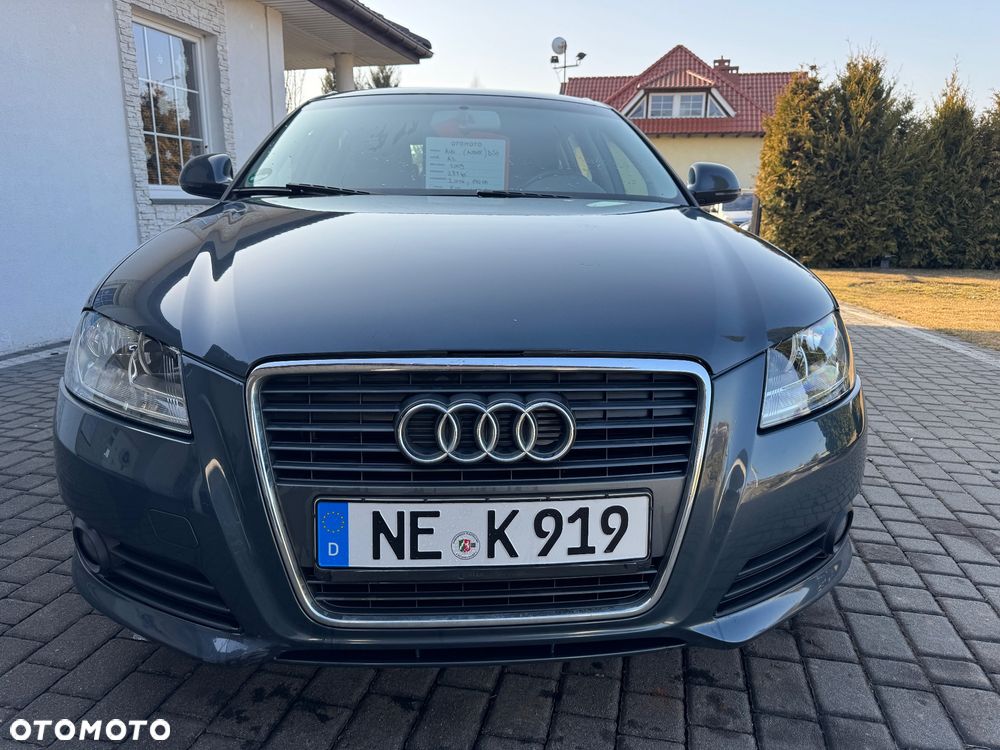 Audi A3 Sportback 2.0 TDI DPF (DSG) S tronic Attraction - 2