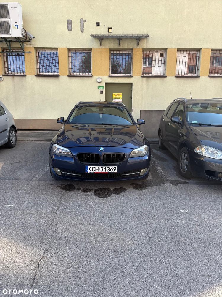 BMW Seria 5 520d - 5