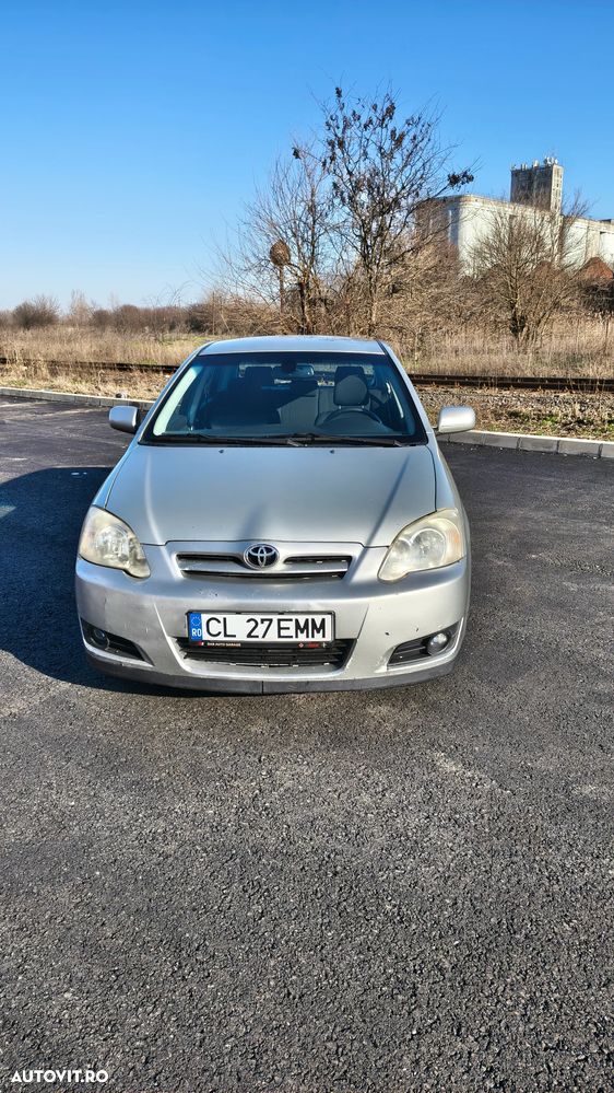 Toyota Corolla 1.4 H/B Sol - 6