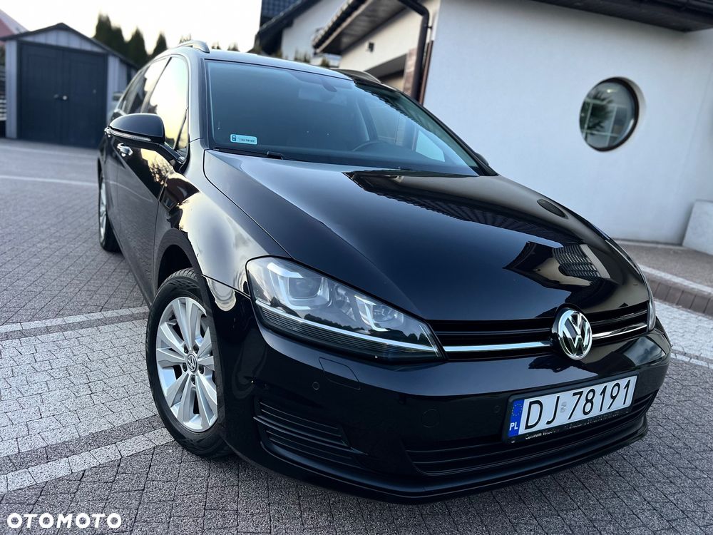 Volkswagen Golf - 23