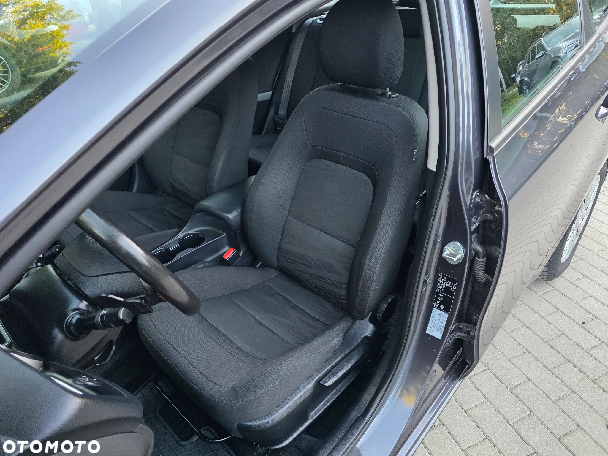 Kia Ceed Cee'd 1.6 GDI M DCT - 13