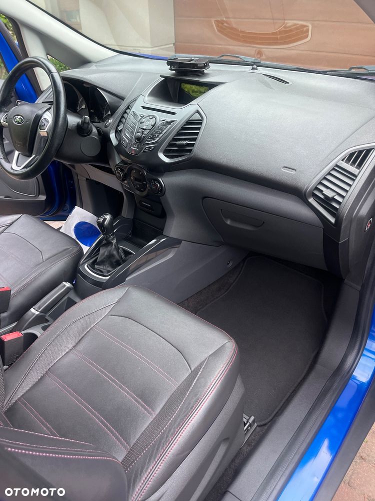 Ford EcoSport 1.5 TDCi TITANIUM - 23