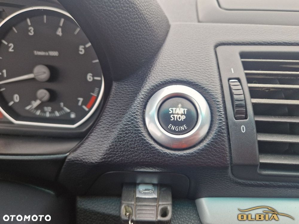 BMW Seria 1 - 25