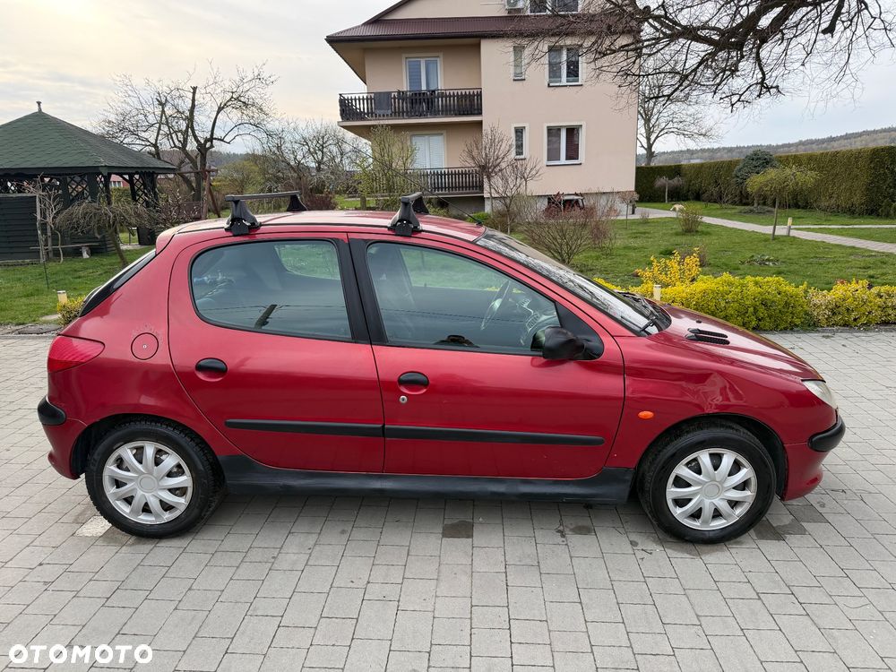 Peugeot 206 - 3