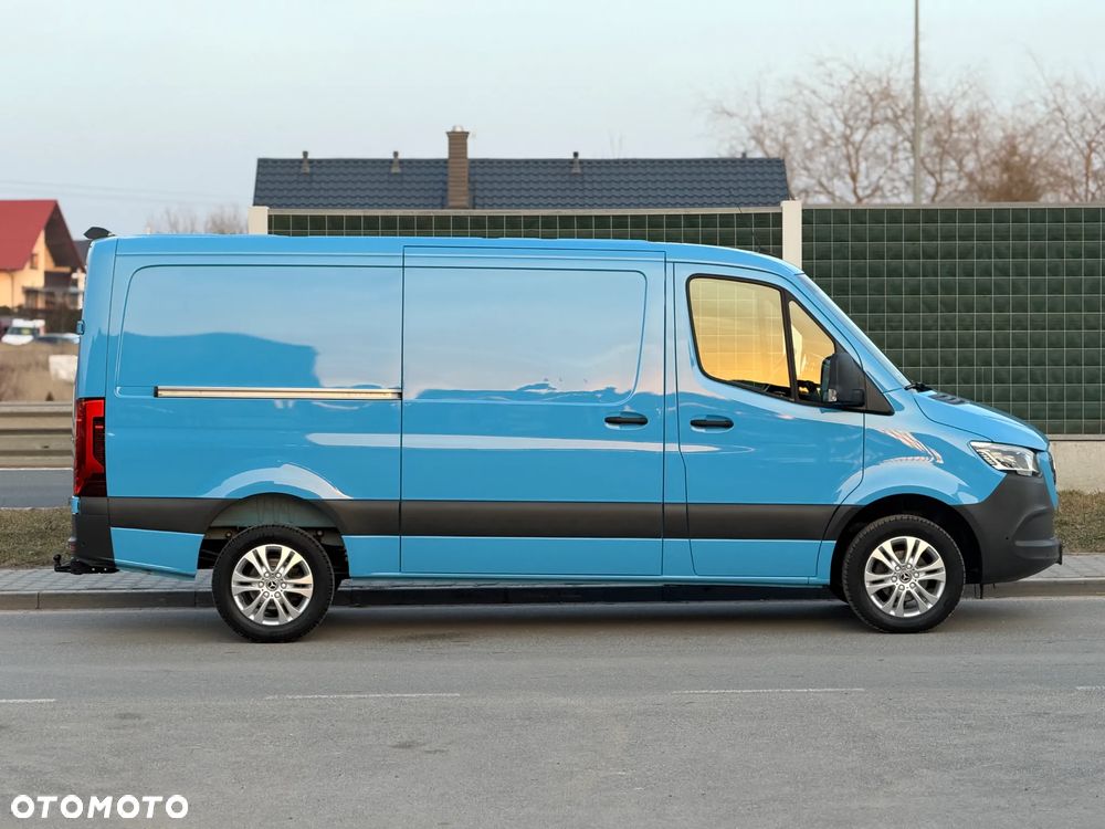Mercedes-Benz SPRINTER // 319 CDI // 3.0 V6 190 KM // AUTOMAT // MAŁY PRZEBIEG //  BEZWYPADKOWY // L2H1 // FULL LED // SALON PL // 1 WŁ // - 3