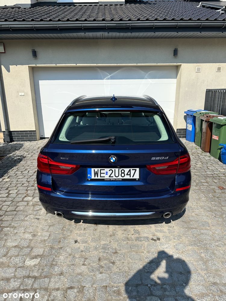 BMW Seria 5 520d Luxury Line sport - 5